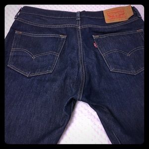 Levi’s Strauss & Co. - button fly 501   33x30